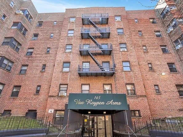 165 Vroom St 2B, Jersey City NJ 07306