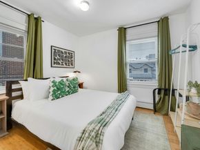 31 72nd St, North Bergen NJ 07047