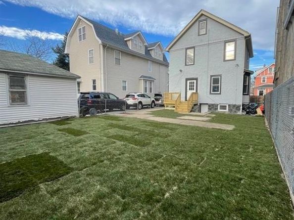 407 77th St, North Bergen NJ 07047