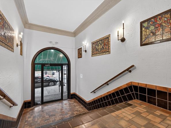 107 Kensington Ave 203, Jersey City NJ 07306