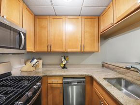 187 Wayne St 206C, Jersey City NJ 07302