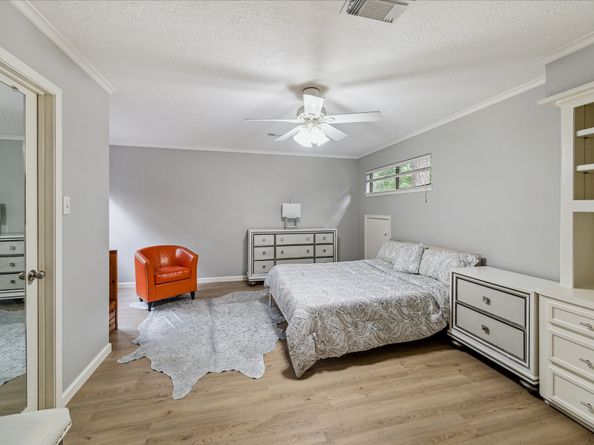 2411 Oakbank Drive, Houston TX 77339