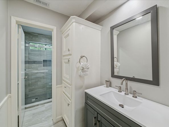 2411 Oakbank Drive, Houston TX 77339