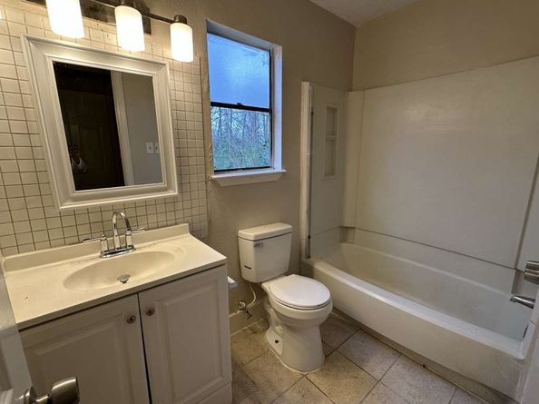 5919 Woodview Drive, Houston TX 77396