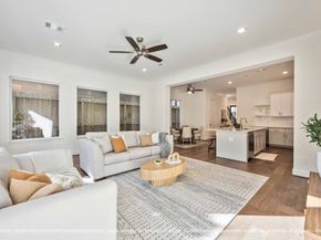 222 E 27th Street, Houston TX 77008