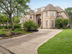 903 Old Lake Road, Houston TX 77057