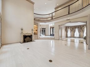 903 Old Lake Road, Houston TX 77057
