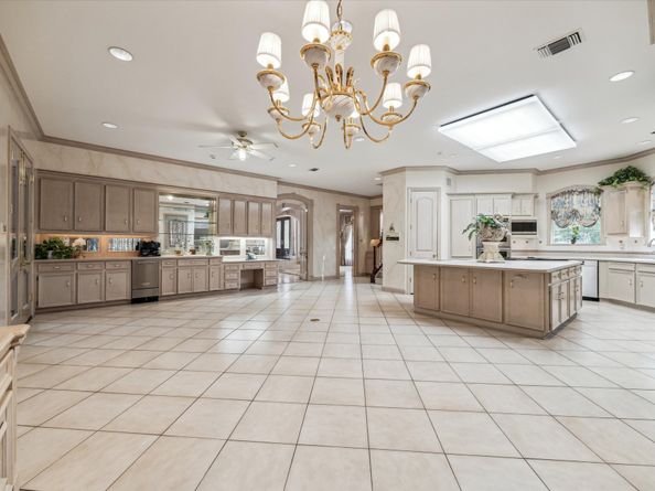 903 Old Lake Road, Houston TX 77057