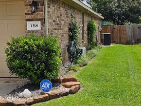 1318 Evermore Manor Lane, Houston TX 77073