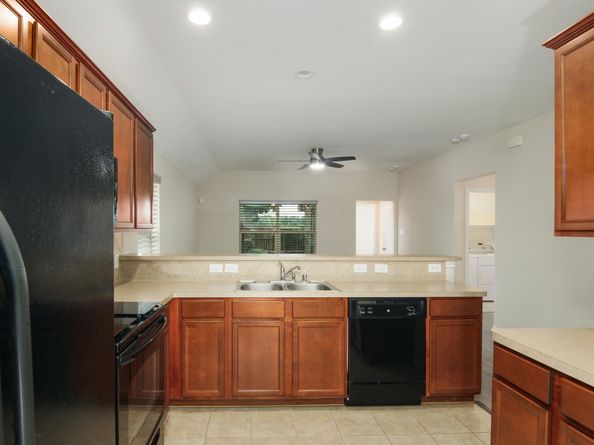 1318 Evermore Manor Lane, Houston TX 77073