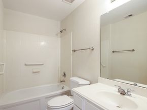 1318 Evermore Manor Lane, Houston TX 77073