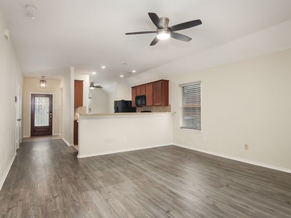 1318 Evermore Manor Lane, Houston TX 77073