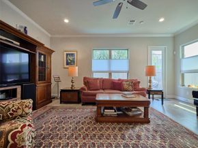 5235A Petty Street, Houston TX 77007