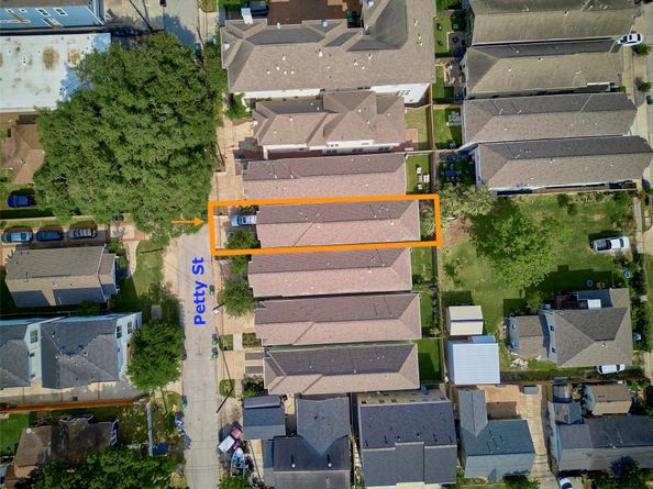 5235A Petty Street, Houston TX 77007