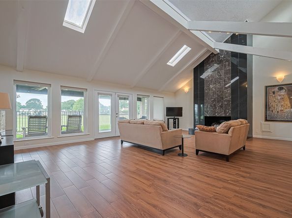 14811 El Miranda Drive, Houston TX 77095