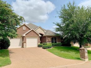 10954 Live Oak Creek Drive, Fort Worth TX 76108