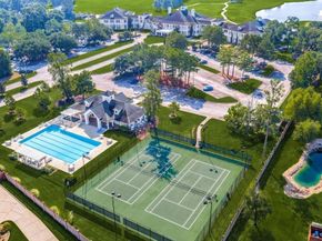 17 S Shadow Creek Villas Loop, Spring TX 77389
