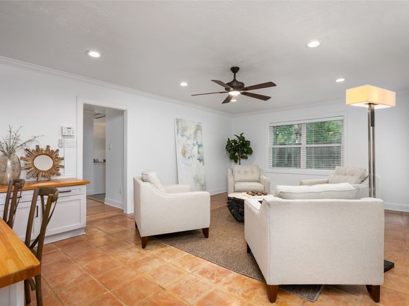 8932 Padfield Street, Houston TX 77055