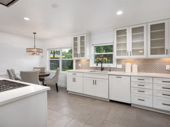 8932 Padfield Street, Houston TX 77055