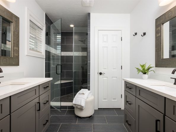 8932 Padfield Street, Houston TX 77055