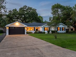 8932 Padfield Street, Houston TX 77055