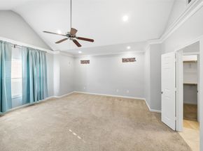 5839 Petty Street A, Houston TX 77007
