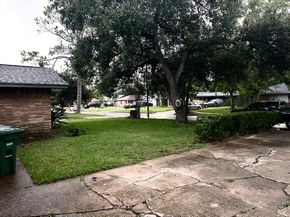 9013 Lugary Drive, Houston TX 77074