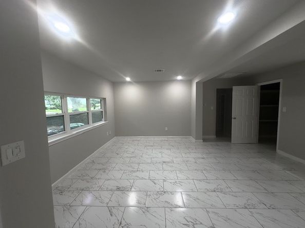 9013 Lugary Drive, Houston TX 77074