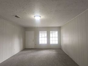 6523 Hanley Lane, Houston TX 77016