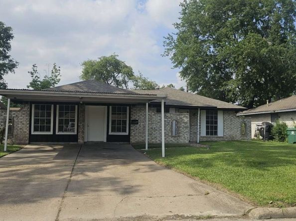 6523 Hanley Lane, Houston TX 77016