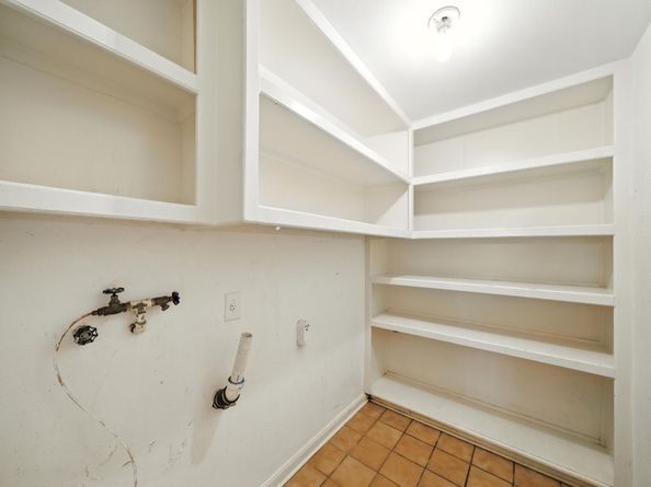 9654 Westview Drive, Houston TX 77055