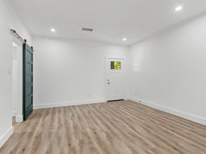 7701 Sayers Street, Houston TX 77016