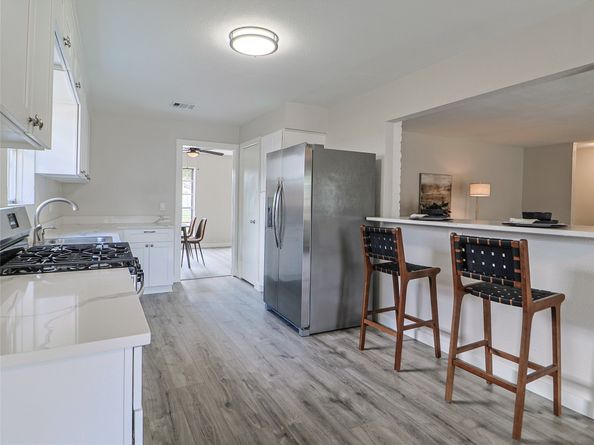 9110 Vickijohn Drive, Houston TX 77031