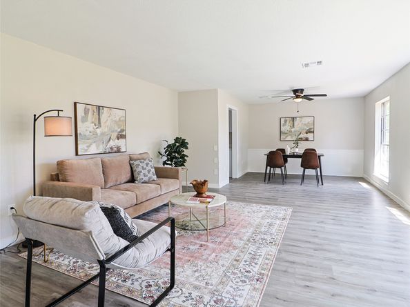 9110 Vickijohn Drive, Houston TX 77031