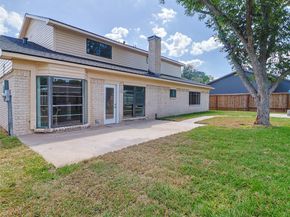 9110 Vickijohn Drive, Houston TX 77031