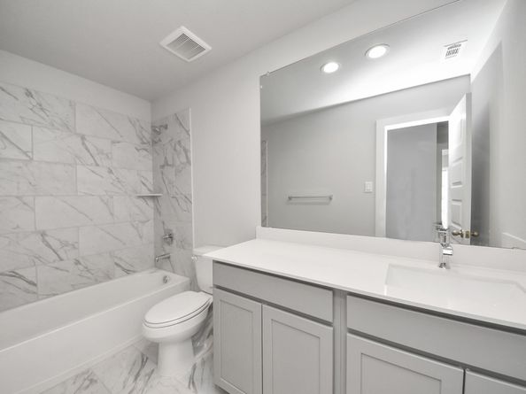 12038 Maple Oak Drive, Houston TX 77066