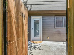 2601 S Braeswood Boulevard 105, Houston TX 77025