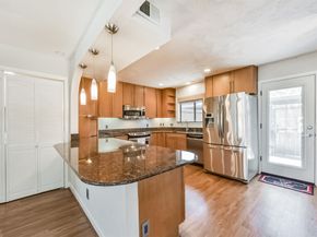 2601 S Braeswood Boulevard 105, Houston TX 77025