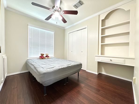 20215 Lake Sherwood Drive, Katy TX 77450