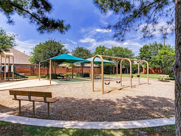 3510 Avignon Court, Houston TX 77082