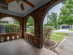 2415 Elmen Street, Houston TX 77019
