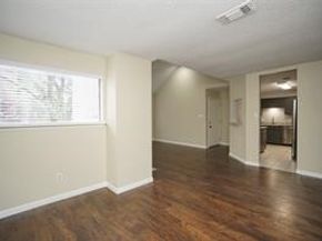 6601 Sands Point Drive 59, Houston TX 77074