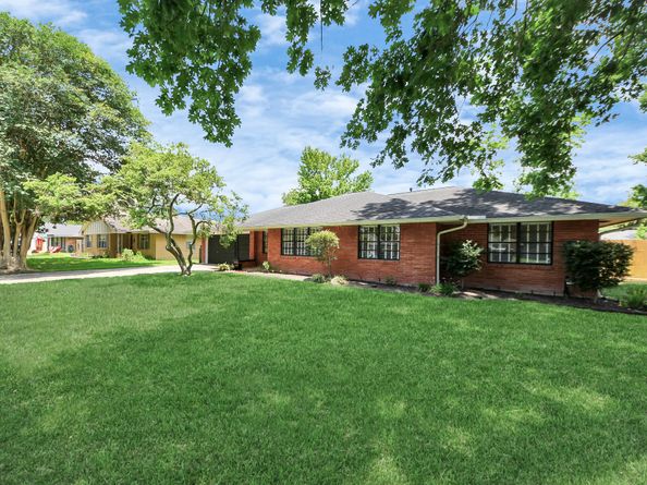 9010 Rockhurst Drive, Houston TX 77080