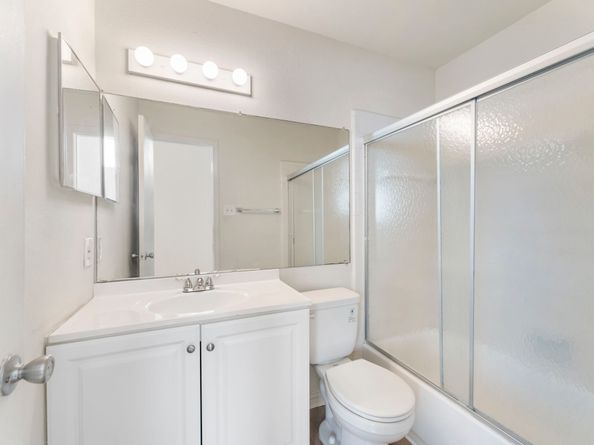 3500 Tangle Brush Drive 139, The Woodlands TX 77381