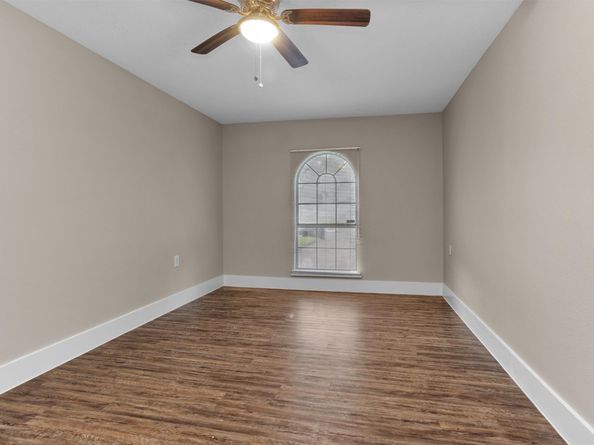 815 Frazer Lane, Houston TX 77038