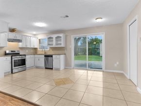 815 Frazer Lane, Houston TX 77038