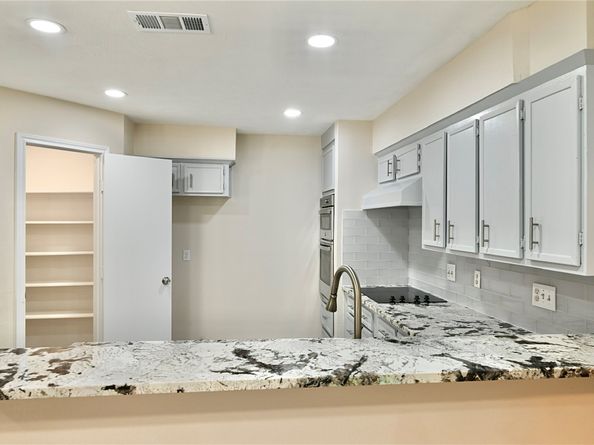 2915 Laurel Fork Drive, Kingwood TX 77339