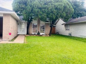 8514 Grand Knolls Drive, Houston TX 77083