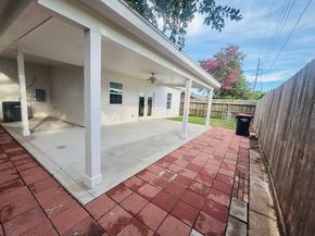 8514 Grand Knolls Drive, Houston TX 77083