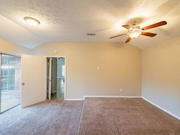 16234 Summer Wind Drive, Houston TX 77090